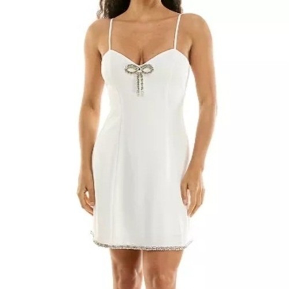 Crystal Doll Sweetheart Neck Rhinestone Bow White Slim Dress Juniors Size L NWT